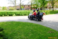 p1100037