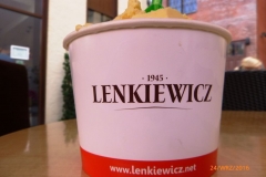 P1200136