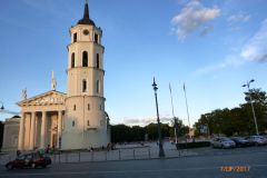 p1240678